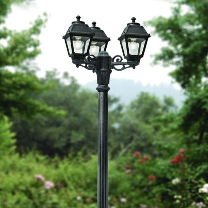 Fumagalli Bisso-Mary 3L 1830 Mm Siyah Bahçe Direk 3 Renk - Q18.158.S30.Axv1K - Siyah